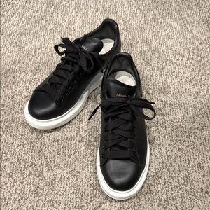 Alexander McQueen Black and White Sneakers sz 38